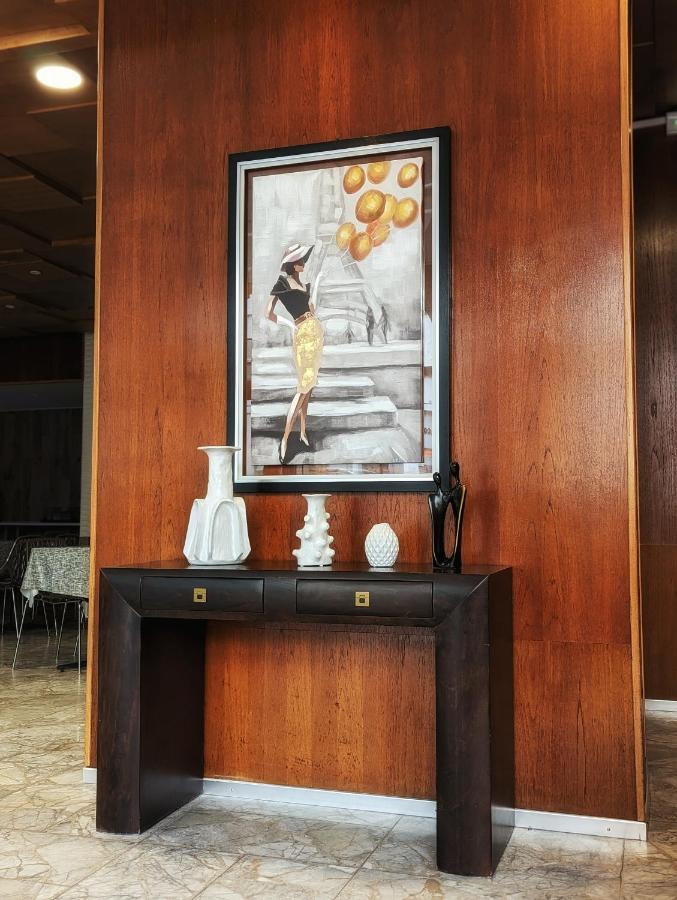 Cecil Gare Hotel 3*
